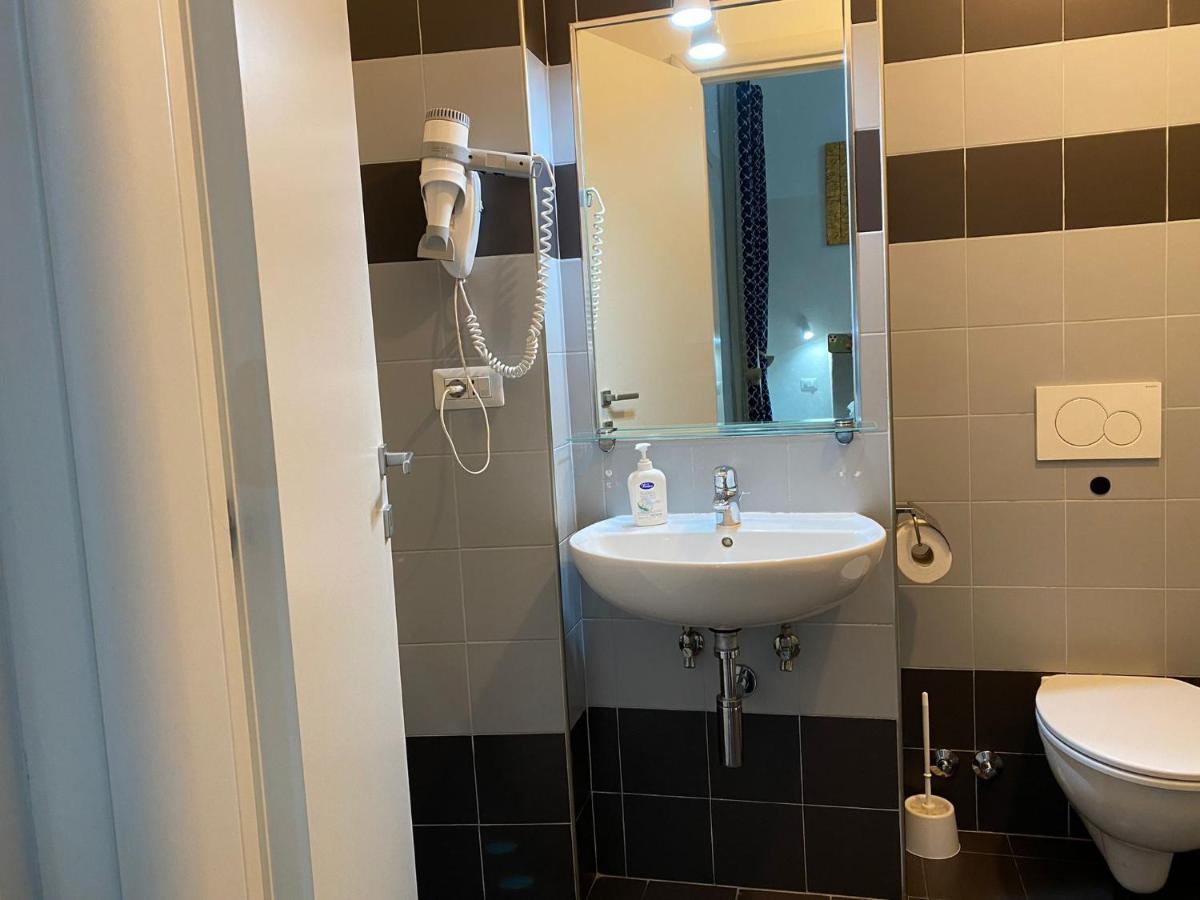 Casa Roma Apartment ภายนอก รูปภาพ